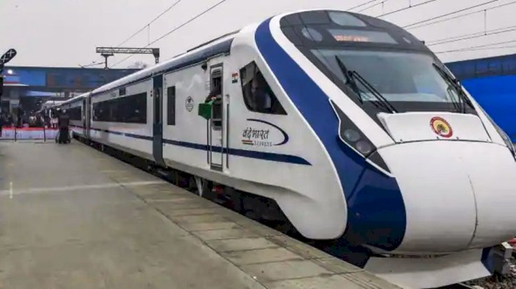 delhi to khajuraho trains, vande bharat express