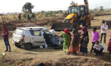 पहाड़ीखेड़ा के पास कार व बोलेरो में भिड़ंत, चित्रकूट के छह लोगों की मौत