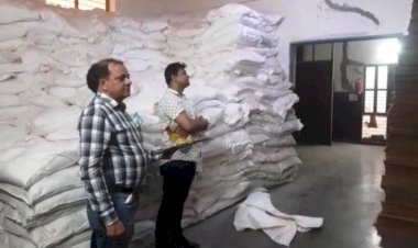 हमीरपुर : गुटखा फैक्ट्रियों में छापा, दो करोड़ रुपये का माल समेत तीन कारोबारी गिरफ्तार