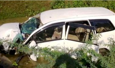 बांदा में दर्दनाक हादसा : इनोवा और टेंपो में हुई जबरदस्त टक्कर, 6 लोगों की मौत