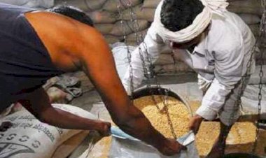 हमीरपुर के सैकड़ों गांवों में गरीबों को नहीं मिला राशन