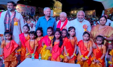 गणेश उत्सव में परिवहन मंत्री ने बाल गंगाधर तिलक की मूर्ति का किया अनावरण