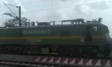 झांसी मंडल के नवनिर्मित डबरा आंतरी खंड के मध्य में थर्ड लाइन पर दौडी ट्रेन