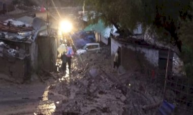 बाढ़ के कारण नदियां छोड़ गईं मलबा, अब संक्रामक रोगों का खतरा