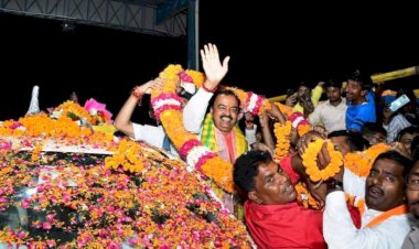 ऐतिहासिक गणेश भवन के लिए सरकार एकमुश्त मदद करेगी :  केशव मौर्य