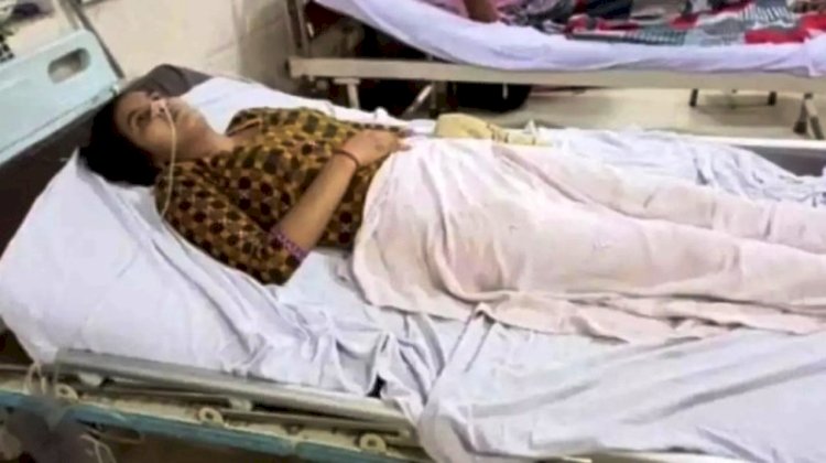 girl in a hospital, banda rani durgavati medical college