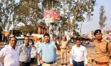 चित्रकूट में आगामी दीपावली मेले की व्यवस्था का जिलाधिकारी ने लिया जायजा