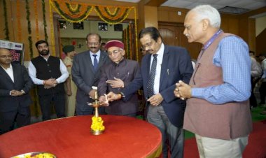 बुंदेलखंड विश्वविद्यालय में अंतरिक्ष प्रदर्शनी का हुआ शुभारंभ, तीन दिन तक लगेगी ये प्रदर्शनी