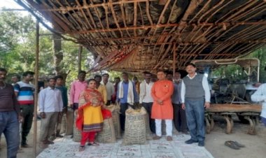 बुंदेलखंड में गेहूं की उत्पादन क्षमता दोगुनी करने के लिए उन्नत प्रजातियों का बीज वितरण