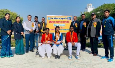 सेंट जेवियर्स कॉलेज के छात्र छात्राओं ने खेलकूद में जिले का गौरव बढ़ाया, हुआ विजेताओं का सम्मान