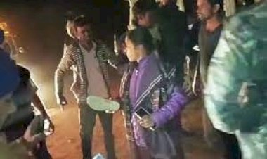 अवैध खनन पकडऩे पर चेयरमैन व समर्थकों का पुलिस और राजस्व टीम पर हमला,चप्पलें व डंडे चले