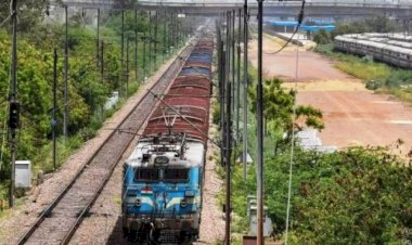 झांसी मंडल द्वारा सर्वाधिक लॉन्ग-हॉल मालगाड़ी का संचालन, देखिये यहाँ