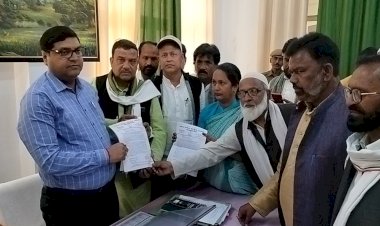 पुलिस ने कांग्रेस के प्रदेश स्तरीय प्रतिनिधिमंडल को मस्जिद जाने से रोका, ज्ञापन देकर बैरंग लौटे