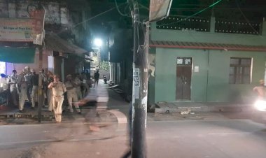 पत्रकार जफर के बांदा वाले घर पर भी, गरज सकता है बुलडोजर