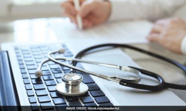 महोबा: डिप्टी सीएम ब्रजेश पाठक ने इस वजह से चार चिकित्सकों को किया बर्खास्त 