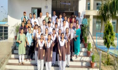 CBSE 10वीं में VNMPS के कुशाग्र बैंगहा 97 प्रतिशत अंक लेकर विद्यालय में अव्वल 