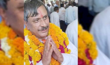 झांसी नगर निगम में बीजेपी के बिहारी लाल आर्य की जीत तय