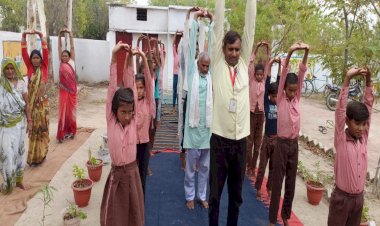 प्राथमिक विद्यालय जारी -1  ने  करो योग रहो निरोग का दिया संदेश