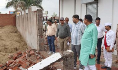 डीएम को निरीक्षण में सही मिले स्टाम्प