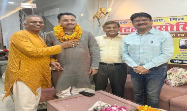 चेयरमैन का होटल एसोसिएशन ने किया सम्मान