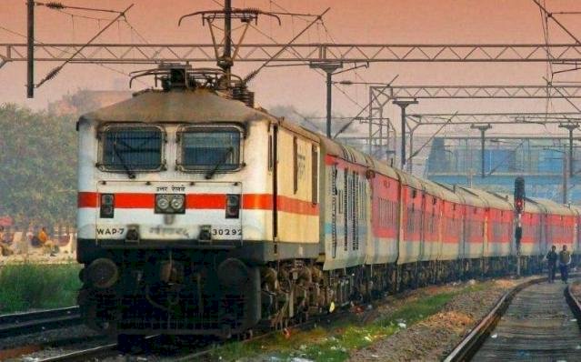 अयोध्या से चित्रकूट के लिए मिली पहली ट्रेन, प्रयागराज जंक्शन अब पराया
