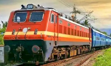 ग्वालियर से झांसी स्टेशन तक मच गया हड़कंप,नांदेड़ एक्सप्रेस बिना गार्ड के दौड़ती रही