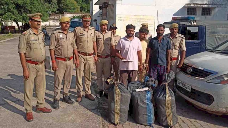 हमीरपुर में 20 लाख रुपये के गांजा बरामद, तीन तस्कर गिरफ्तार
