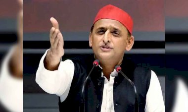 उप्र : हारती हुई बीजेपी खबरनवीसों पर कराती है छापेमारी : अखिलेश यादव