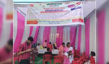 झाँसी : नब्ज देखकर 5 हजार साल पुरानी प्रथा से दिया इलाज, वाधवा पेट्रोल पंप पर लगा स्वास्थ्य परीक्षण कैंप