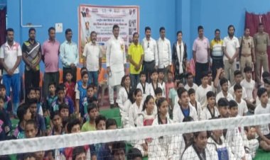  खेल प्रतियोगिताओं में बाजी  मारने  वाले बच्चे हुए पुरस्कृत