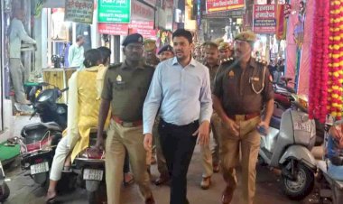 झाँसी : दीपावली त्योहार को लेकर जिला व पुलिस प्रशासन अलर्ट मोड पर