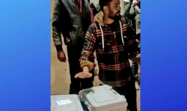 मध्यप्रदेश : शिवपुरी के पोहरी के पुराने कब्रिस्तान में 6 ईवीएम मिली