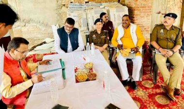 चित्रकूट : पुलिस लाइन में निर्माणाधीन भवन का किया निरीक्षण