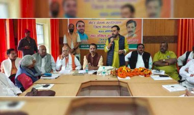 चित्रकूट : चुनाव जीतने के लिए मतदाता होना जरूरी : अनिल यादव