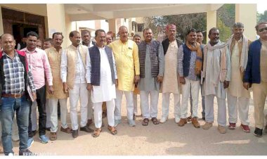 चित्रकूट : छह माह से नहीं भुगतान तो लामबंद हुए प्रधान