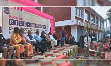 प्रवासी भारतीयों के ऑटो रिक्शा रवाना