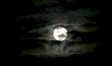 उत्तरी गोलार्द्ध के शहरों में साल की सबसे लंबी रात आज