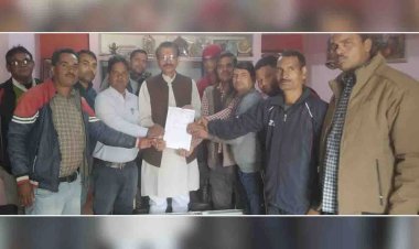 चित्रकूट : आश्रित को नौकरी, समय से मानदेय दिया जाए