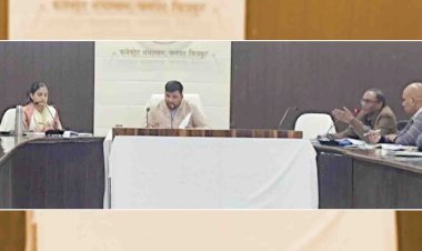 चित्रकूट : खेत तालाब के कार्यो की पूर्ति 15 दिवस में करें : डीएम