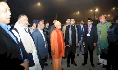 सर्द रात में अयोध्या के विकास की हकीकत देखने निकले मुख्यमंत्री योगी