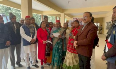 बीएचयू की छात्रा के साथ गैंगरेप करने वाले भाजपा कार्यकर्ताओं के घर चलाया जाए बुलडोजर