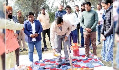 सूचना कार्यालय निर्माण को हुआ भूमि पूजन