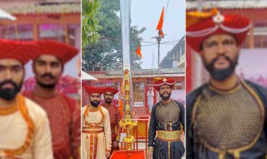 मुंबई से रामलला के लिए आया सोने-पितल से निर्मित खड़ग