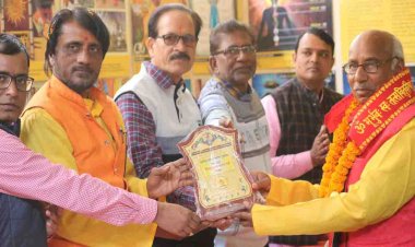भारतीय संस्कृति ज्ञान परीक्षा के विजेता प्रतिभागी पुरस्कृत