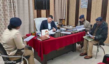 क्षेत्राधिकारियों का किया अर्दली रुम