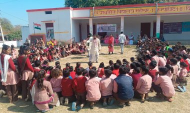 नुक्कड़ नाटकों के जरिये बताई फाइलेरिया की गंभीरता,दवा खाने का दिया संदेश