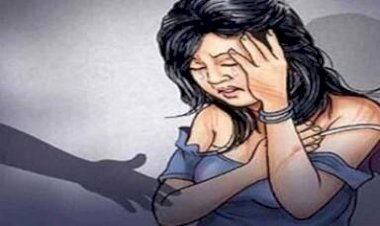 अप्राकृतिक यौन संबंध न बनाने से नाराज, पति ने पत्नी को जिन्दा जलाने की कोशिश की