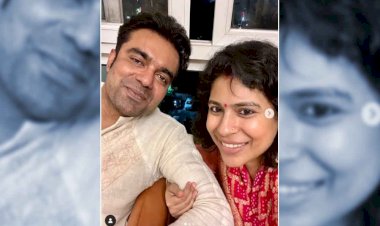 IAS अभिषेक सिंह का इस्‍तीफा मंजूर होते ही.  IAS दुर्गा शक्ति नागपाल चर्चा में