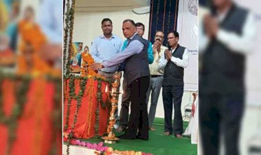 प्रबंधन को इनोवेटिव और जॉब प्रोवाइडर बताया