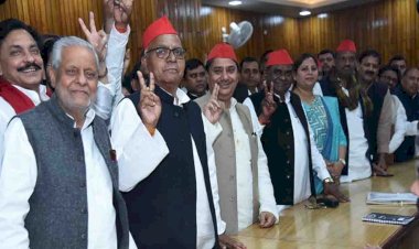 उप्र विधान परिषद चुनाव में सपा के तीन उम्मीदवारों ने नामांकन किया